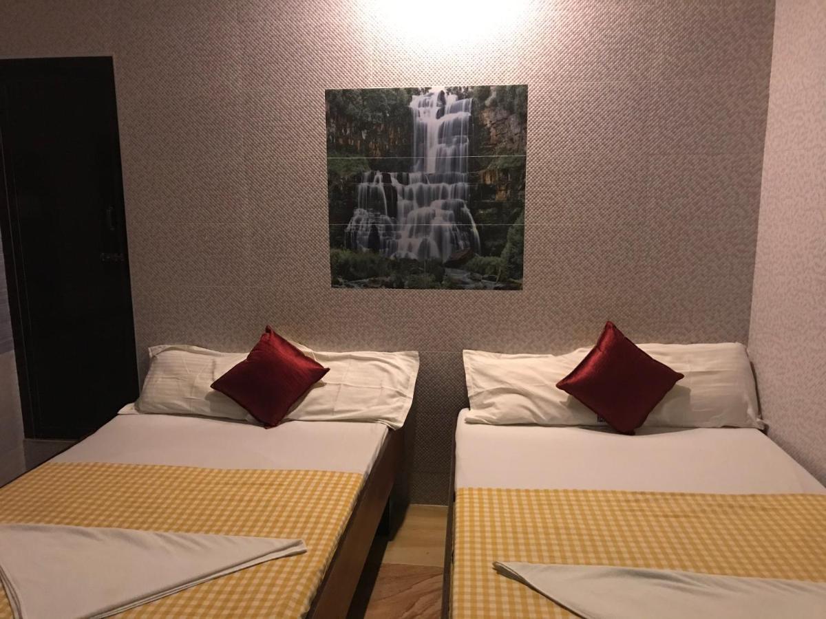 Rehoboth Home Stay 根尼亚古马里 外观 照片
